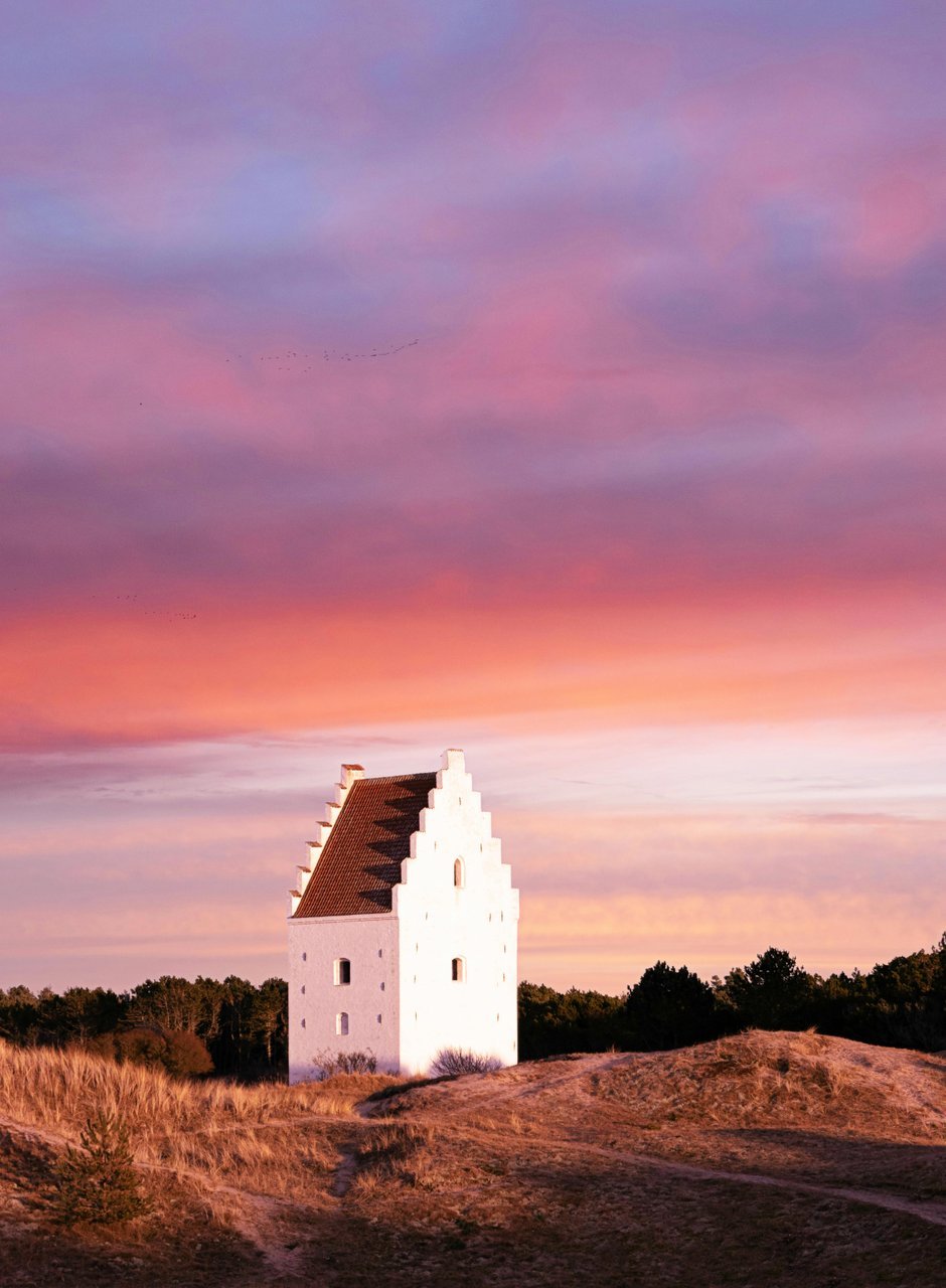 Sand covered church north jutland ©Christian Faber